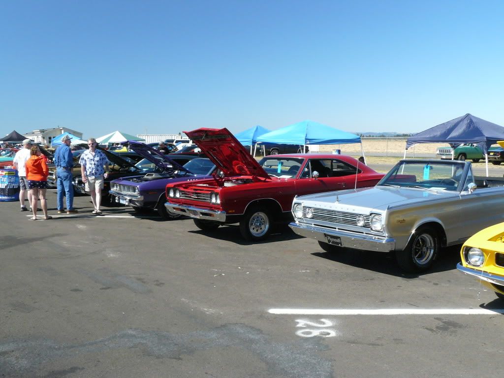 Mopar Nationals Woodburn, OR car show Chrysler 300 forum